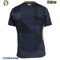 Camisa de Futebol Escócia Equipamento Principal Europeu 2024 Manga Curta